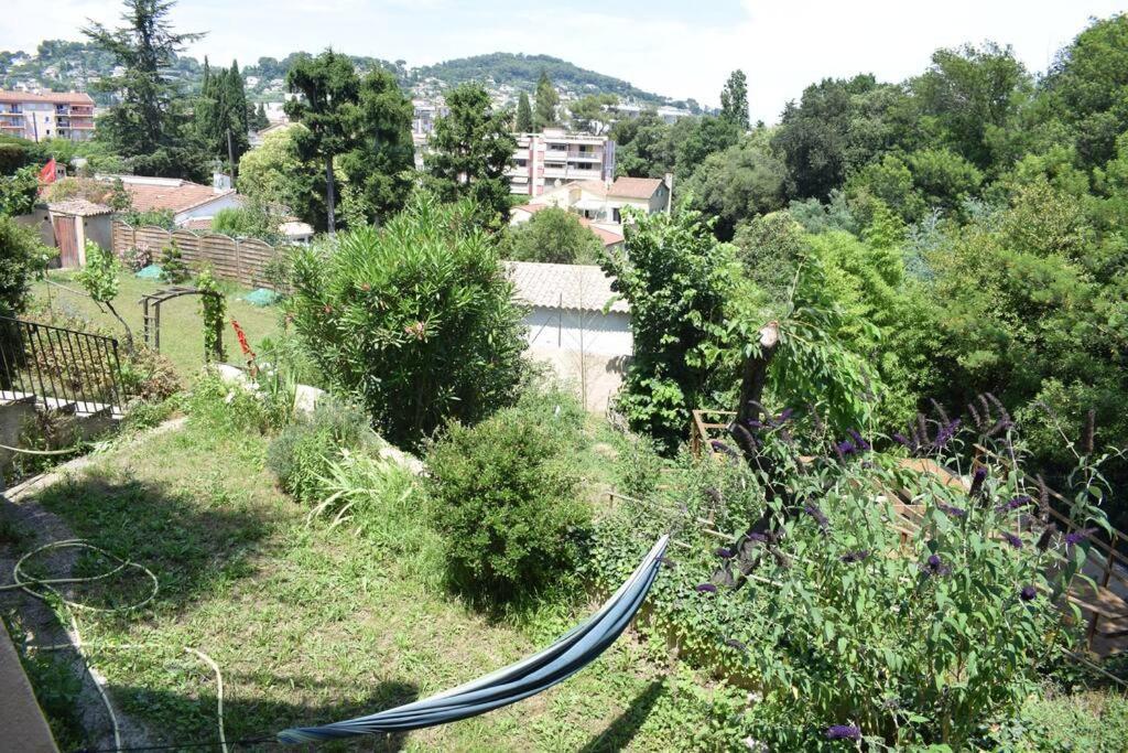 Appartement Neuf Et Independant Dans Rez-De-Villa Vallauris Exterior foto